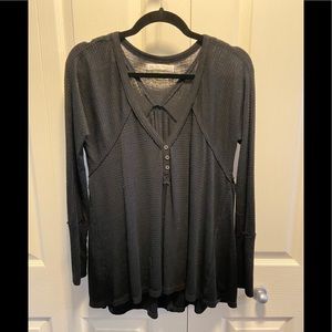 We The Free V-Neck Thermal